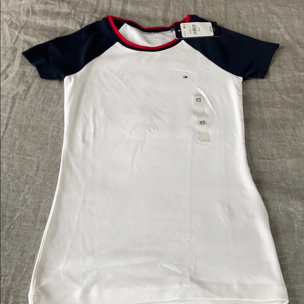 BNWT Tommy Hilfiger Tee